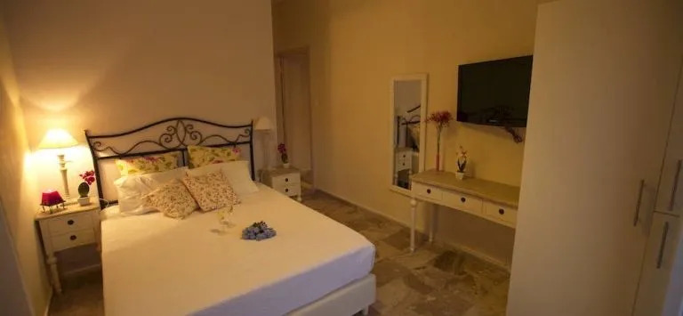 Australia Rooms
