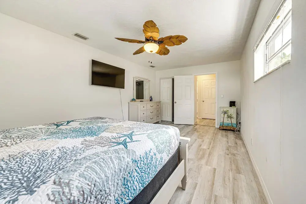 < 2 Mi to Beach & Marina: Bright Ruskin Retreat!