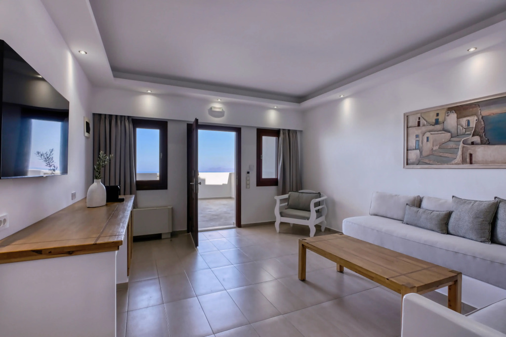 Splendour Hotel and Suites