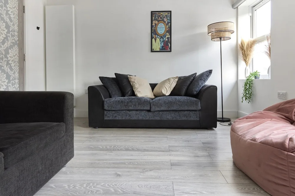Urban Heaven - 6 Sleeper in the Heart of Bricklane