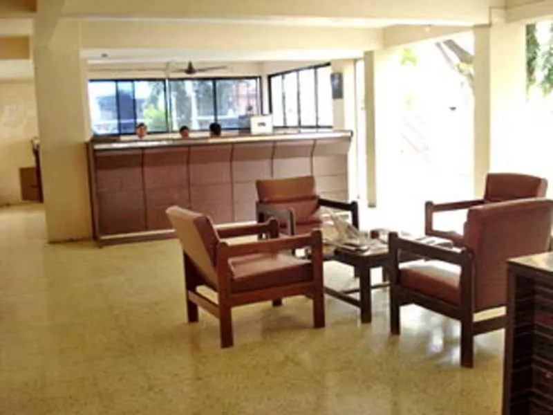 Hotel Meru