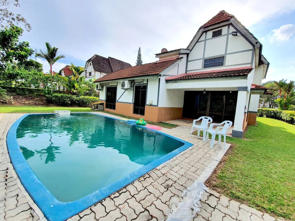 D'Faro @ A'Famosa Resort Villa by BeeStay