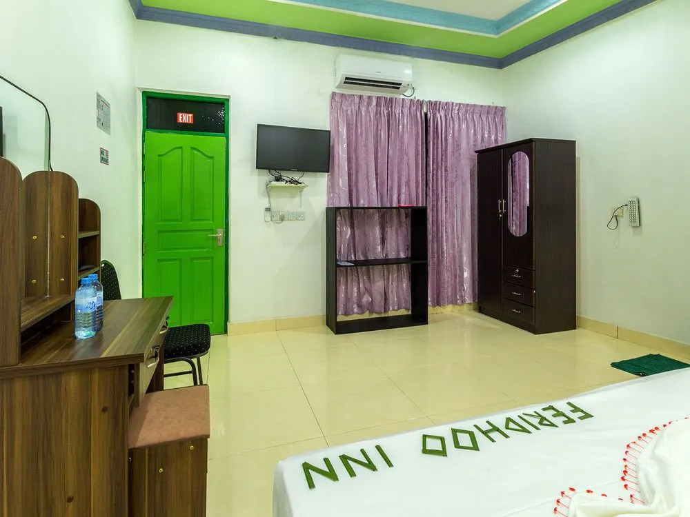 Feridhoo Inn