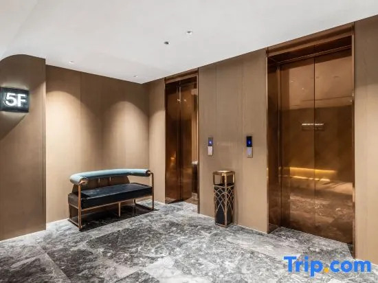 Zhuzhu International Hotel (Jinyi Times Square)