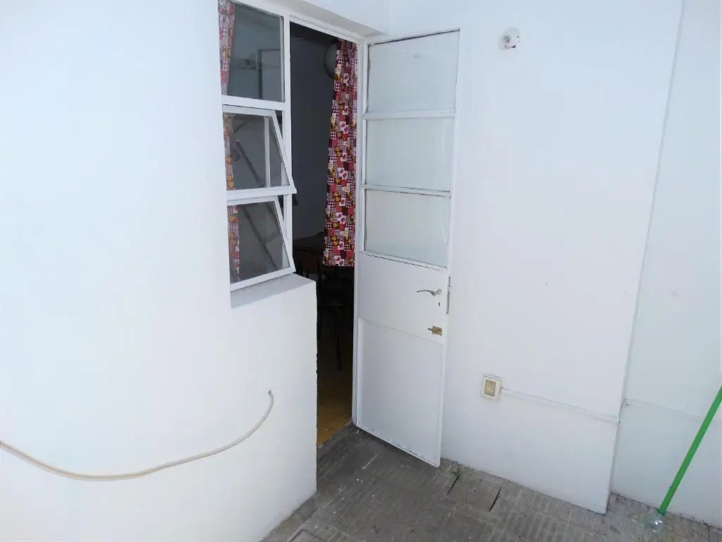 Apart 1452