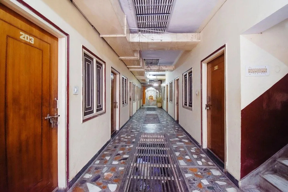 Spot On 47388 Dutta Guest House