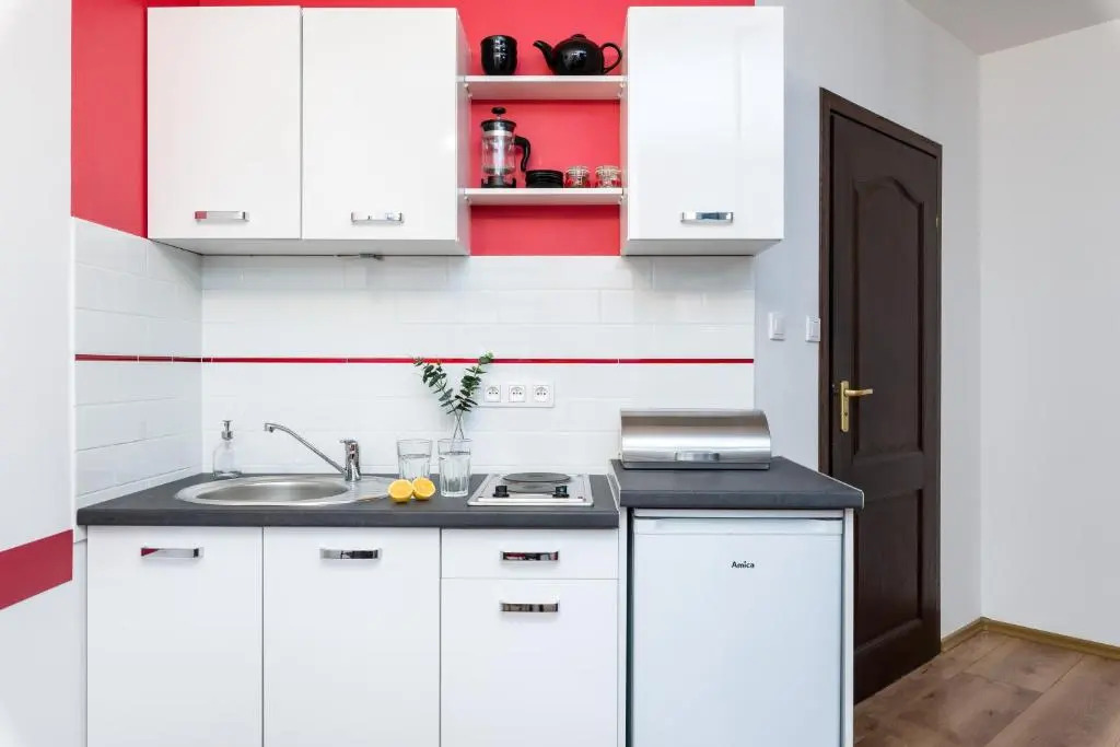 Sleepway Apartments - Red Metro
