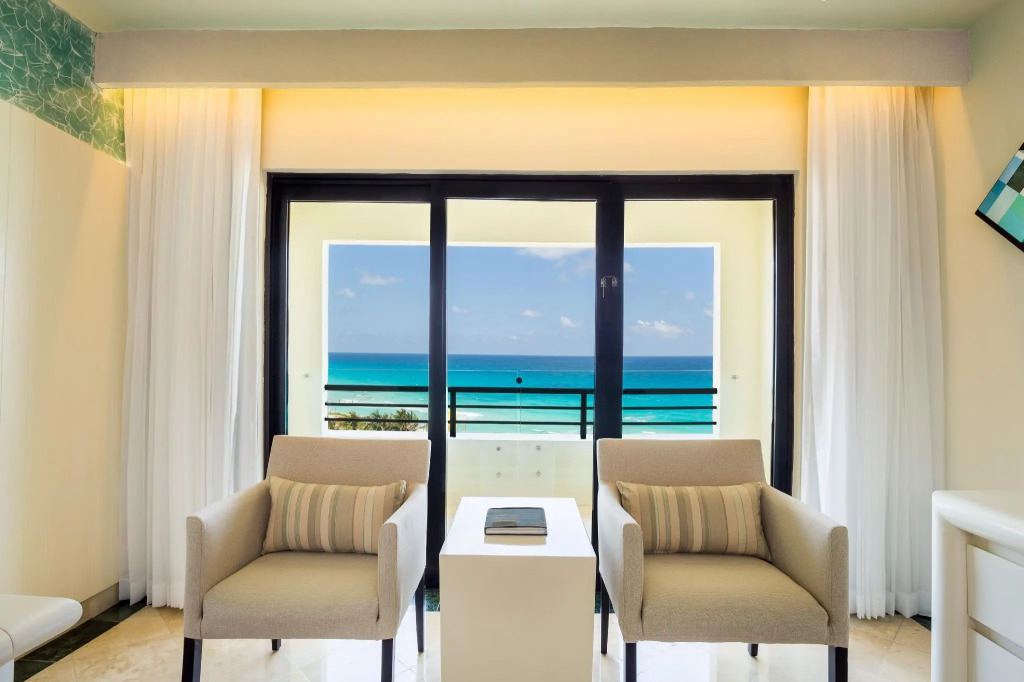 Secrets Mirabel Cancún Resort & Spa