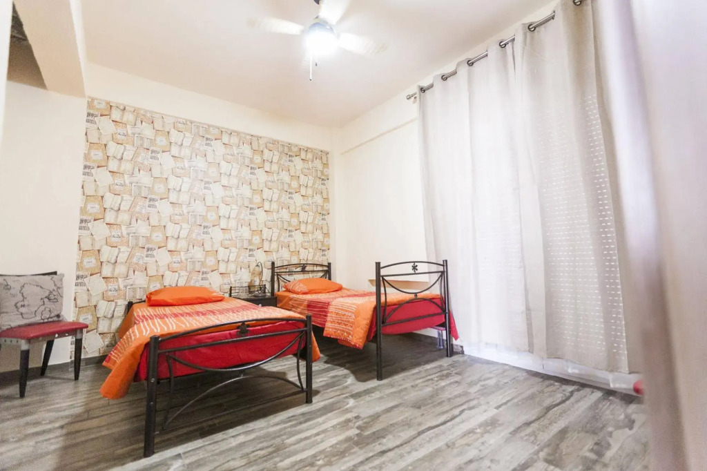 Nomads Rooms