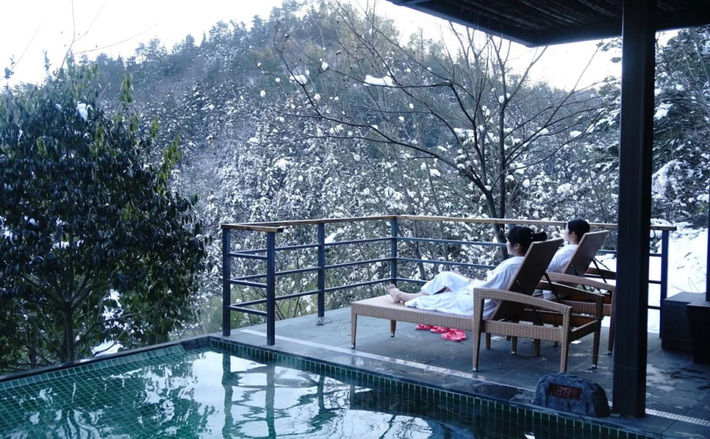 Liyang Meijie Mountain Hotspring Resort Hotel