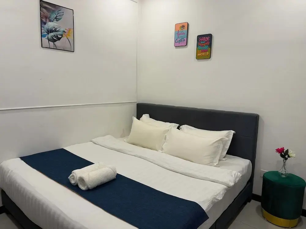 Neu Suites by Cozy Homes Near Gleneagles, KLCC & LRT