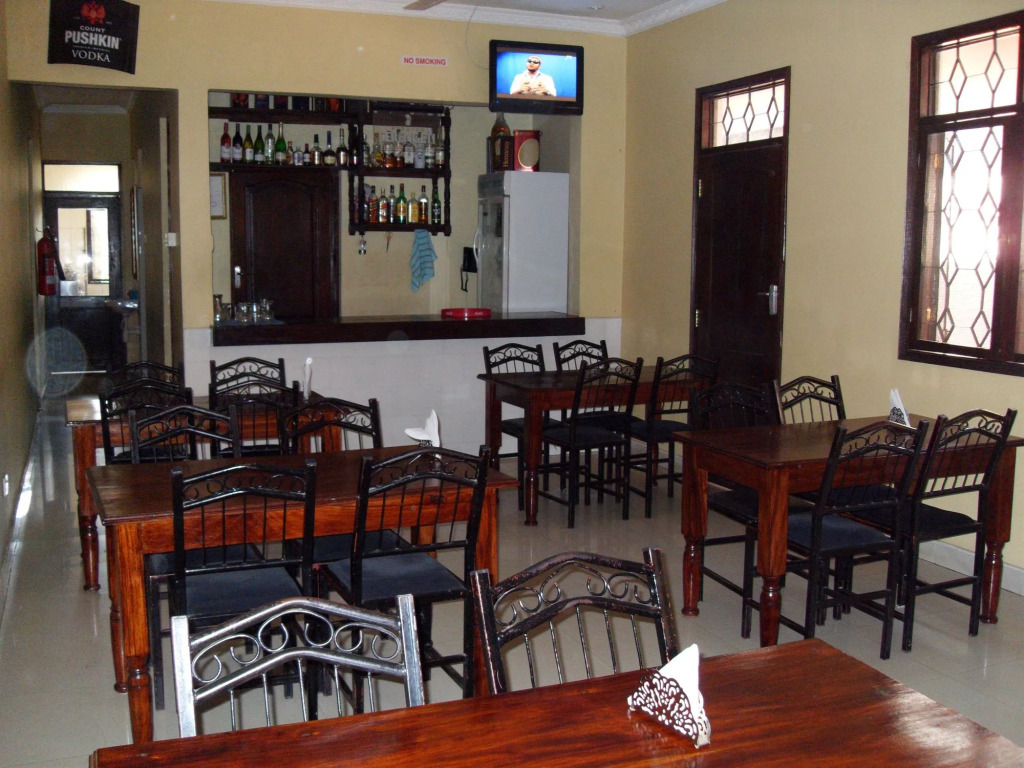 Transit Airport B&B