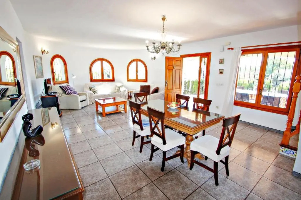 Emilia - holiday home with ocean view and private pool in Benissa