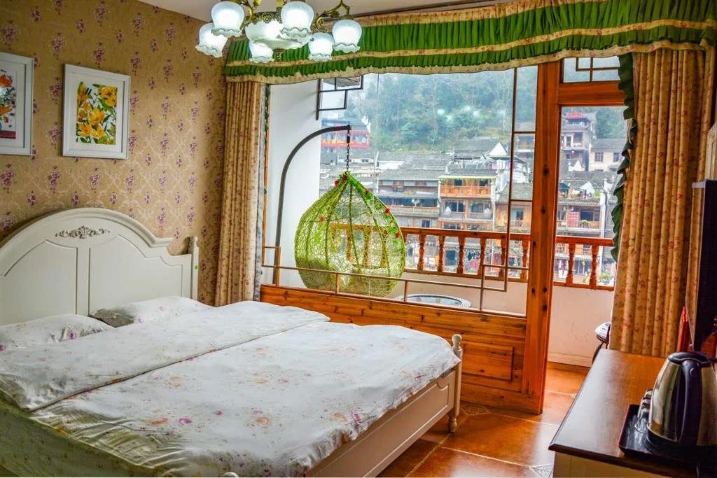 Phoenix Fuyuan Villa Riverside Hotel