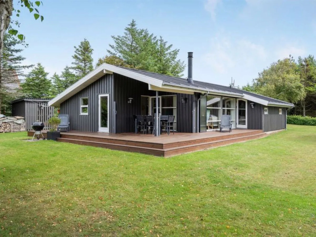 "Ulrike" - 800m from the sea in NW Jutland