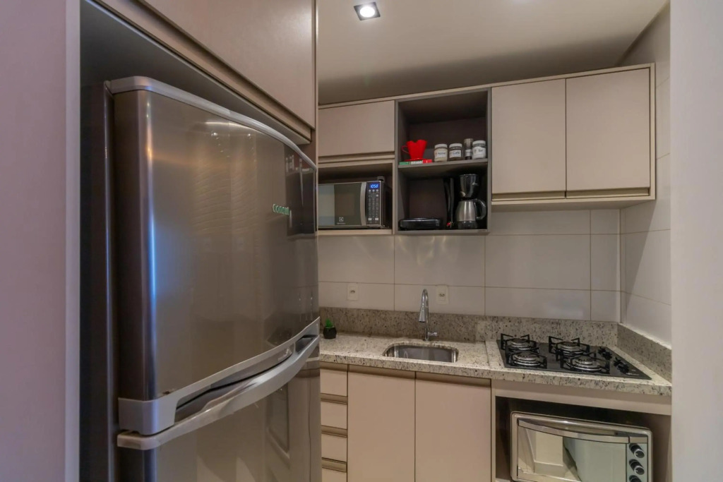 OFERTA! Ensolarado no 13º andar CENTRAL Próx IMED Garagem