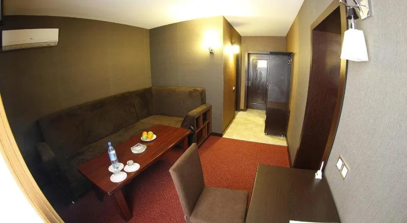 Masalli Hotel & Restaurant