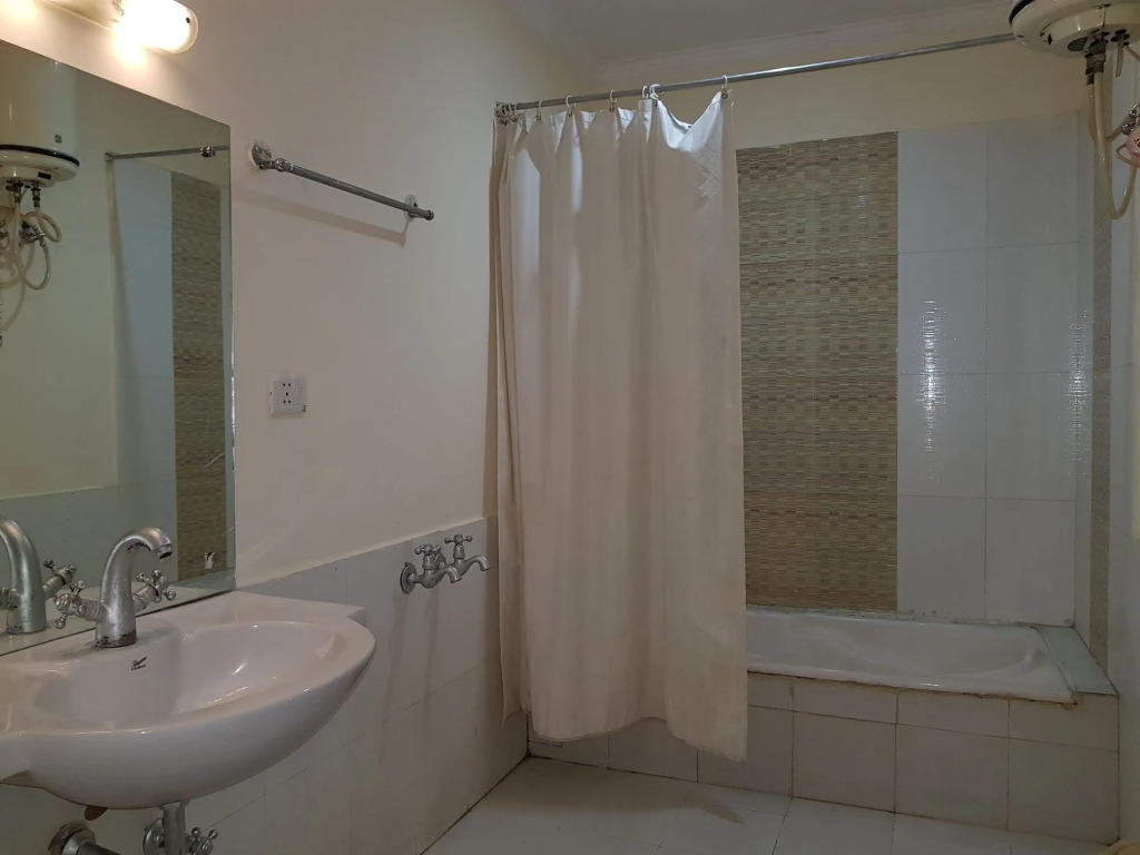 Hotel WTI Modesty