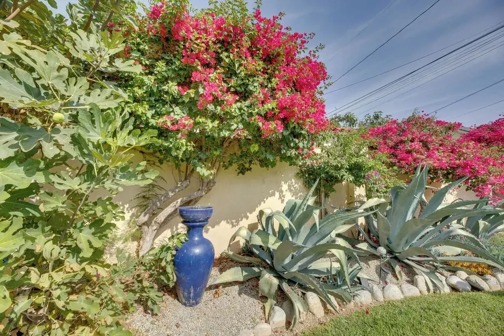 Upscale Whittier Hills Gem: 17 Mi to Disneyland!