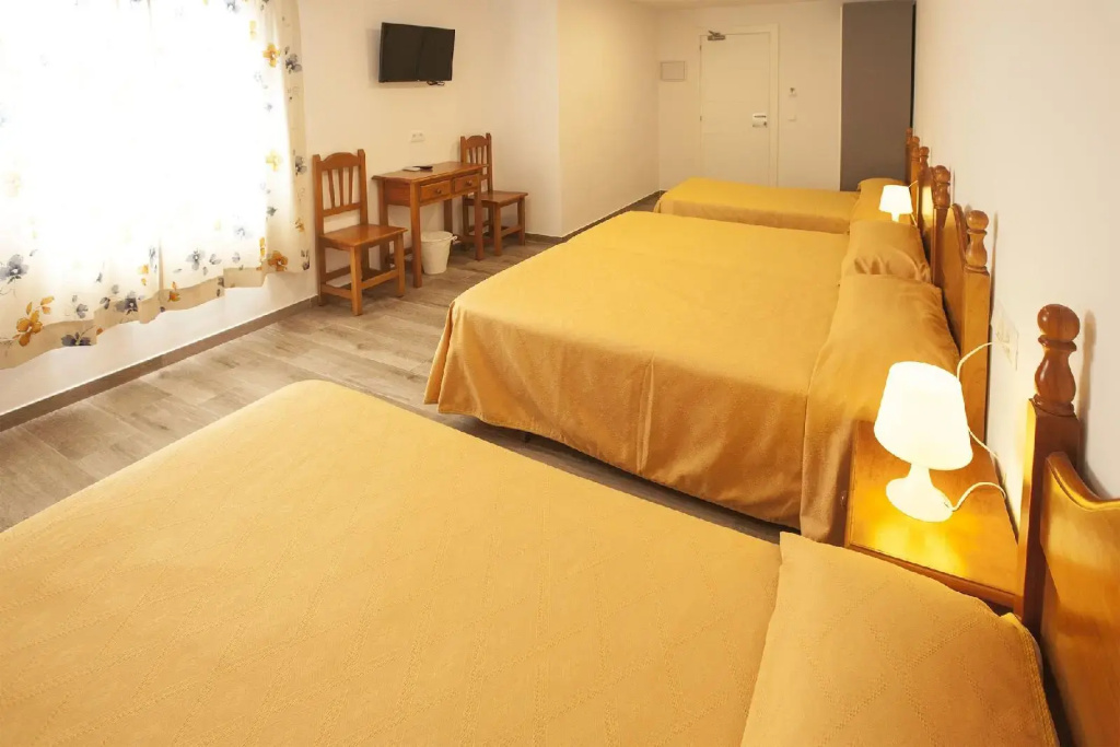 Sun Serramar Boutique Hostal