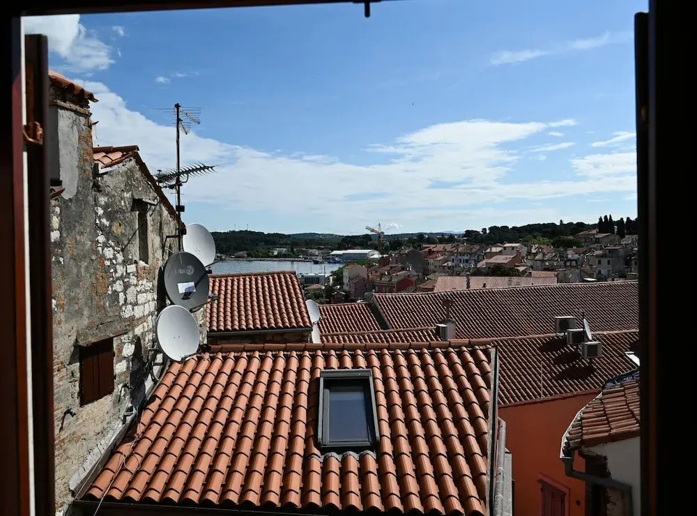Radiant and Trendy Downtown Rovinj Apartment