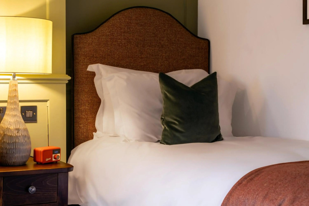 Coach & Horses Hotel
