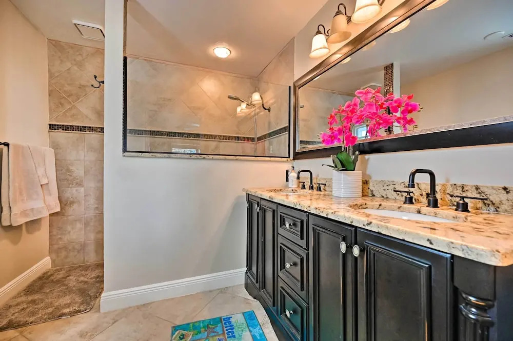 House w/ Heated Pool & Grill - Walk to Beach!