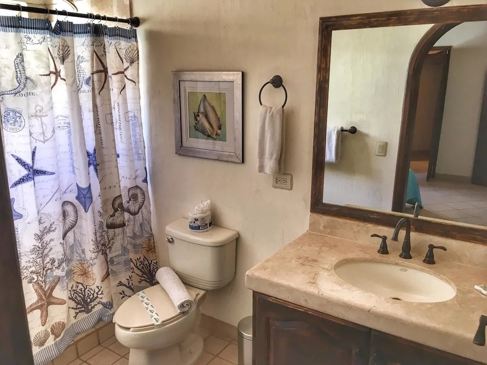 Villa 2 - 3 Br Home