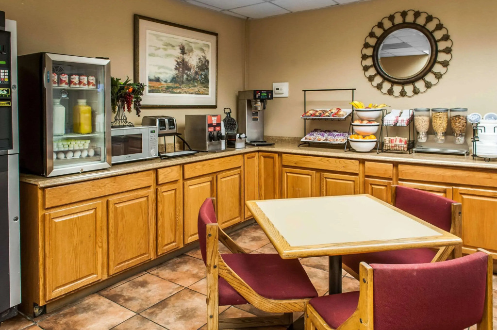 Suburban Extended Stay Hotel East