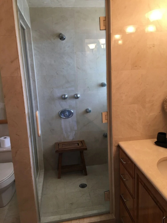 Penthouse 701 2 Bedrooms 2 Bathrooms Condo