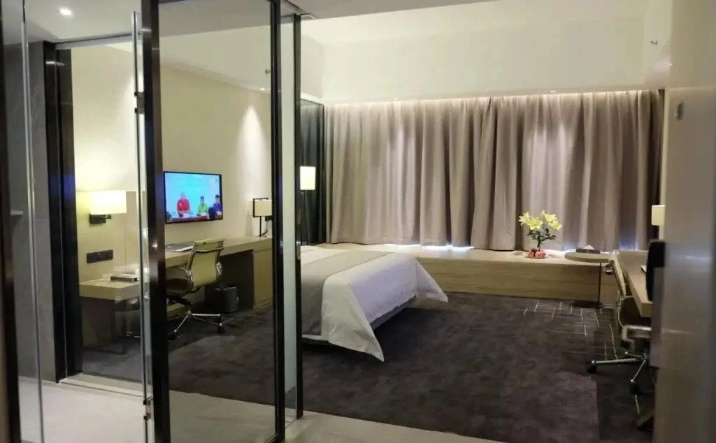 King's land Linxi Hotel