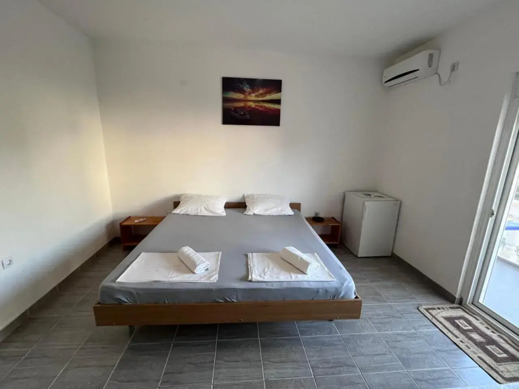 Curani Apartments