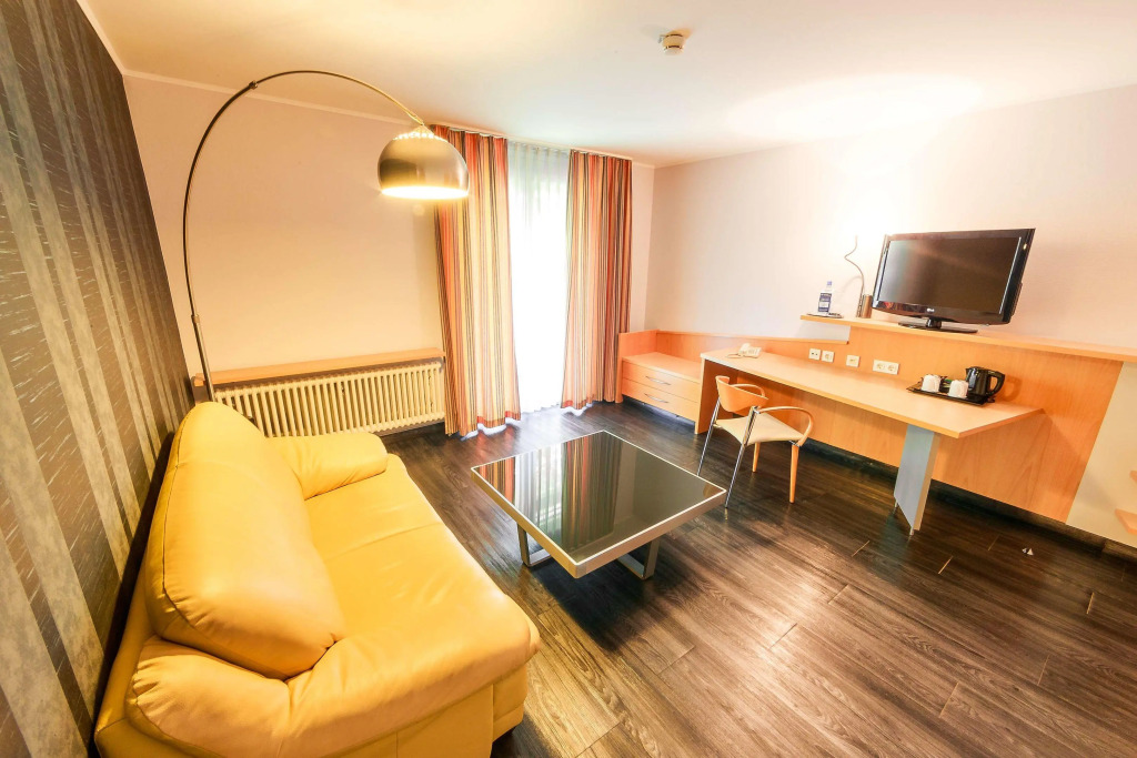 PLAZA INN Stuttgart-Ditzingen