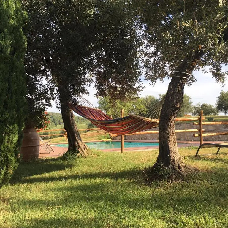 Podere Schioppello Casale con appartamenti privati