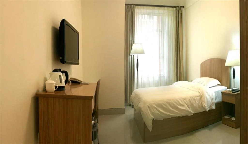 Jiangnan Mingjing Hotel