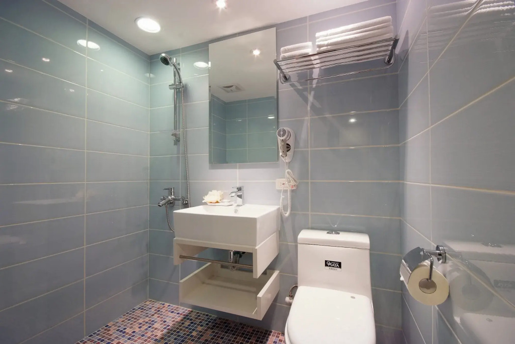 Hotel Leisure 台中輕行旅