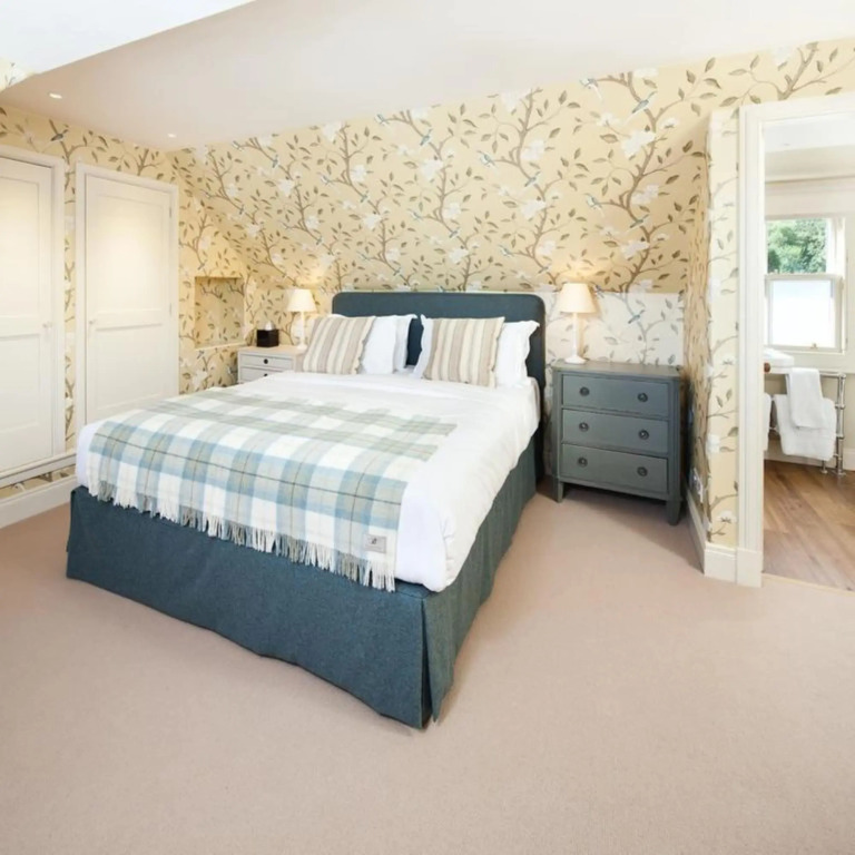 The Loch Lomond Arms Hotel