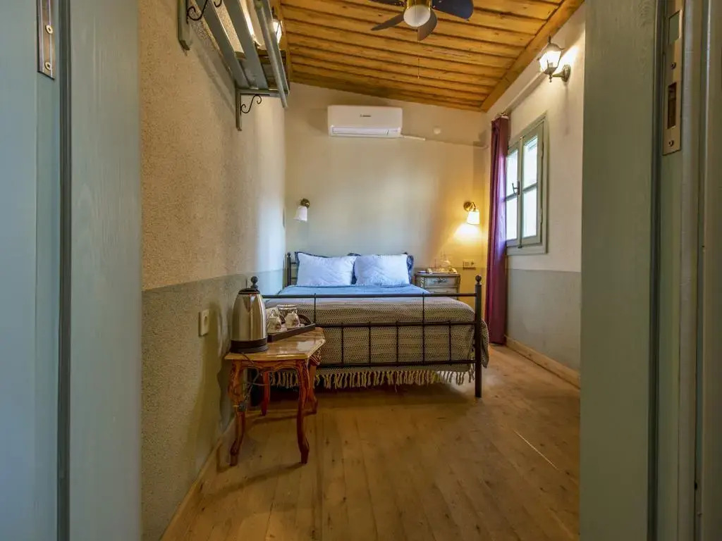 Cunda Fatma Hanim Konagi(15 Adult only)