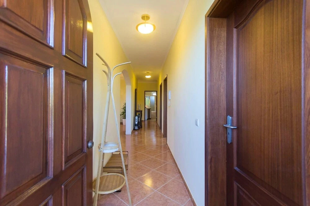 House With 4 Bedrooms in São Jorge, With Wonderful sea View, Enclosed Garden and Wifi