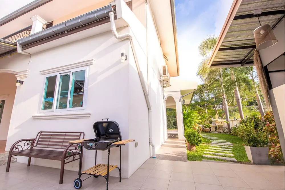 Baan Big Family Pool Villa