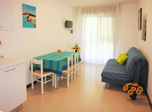Apartment Gemini con Piscina