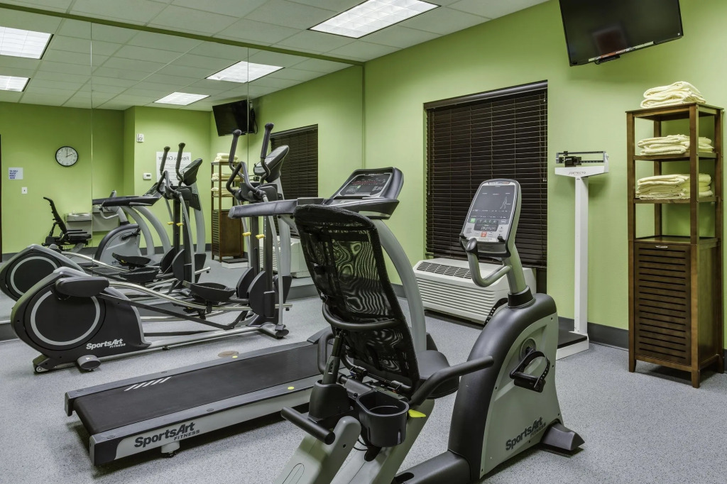 Holiday Inn Express & Suites - Orlando - Southeast by IHG