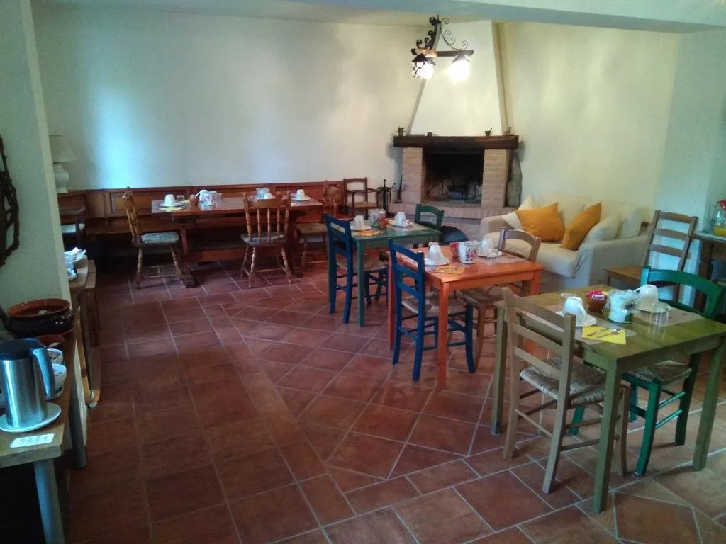 Al Campo Di Sotto Bed & Breakfast