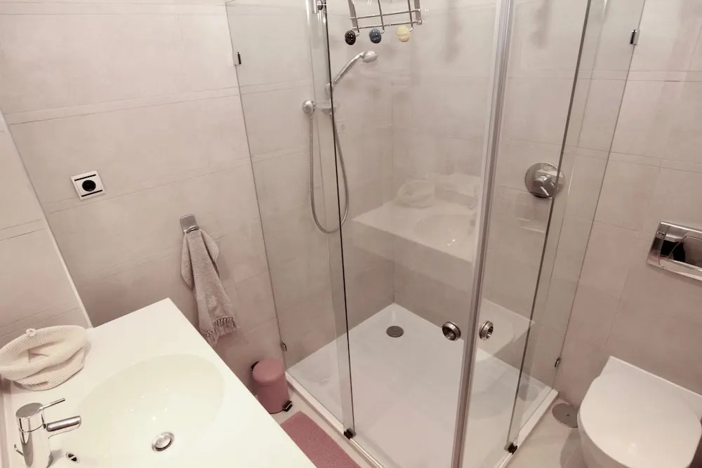 Samara 2 - Ultimate Seaview Apartment in Samara Resort, Heated Pool