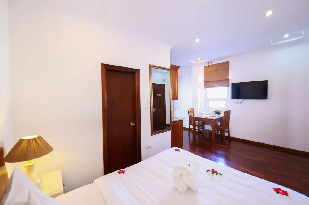 Hanoi 3B Premier Hotel