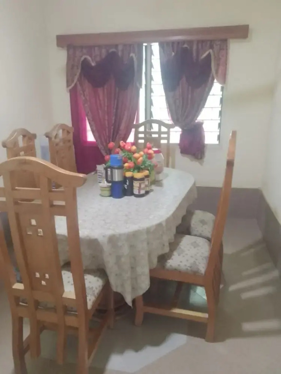 Shark's guest house