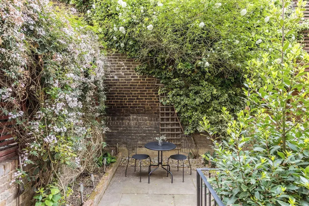 Two Bed Notting Hill Gem