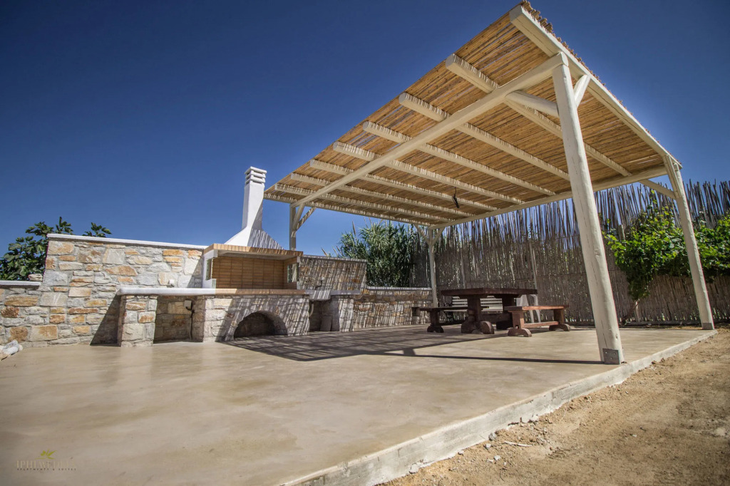 Iphimedeia Luxury Hotel & Suites