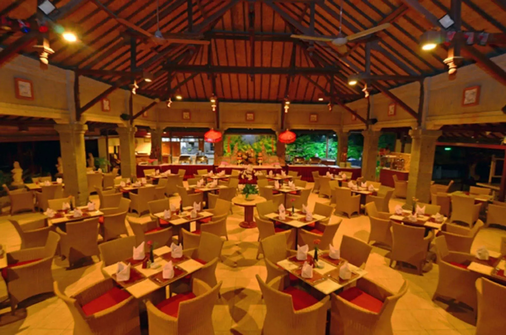 Inna Sindhu Beach Hotel & Resort