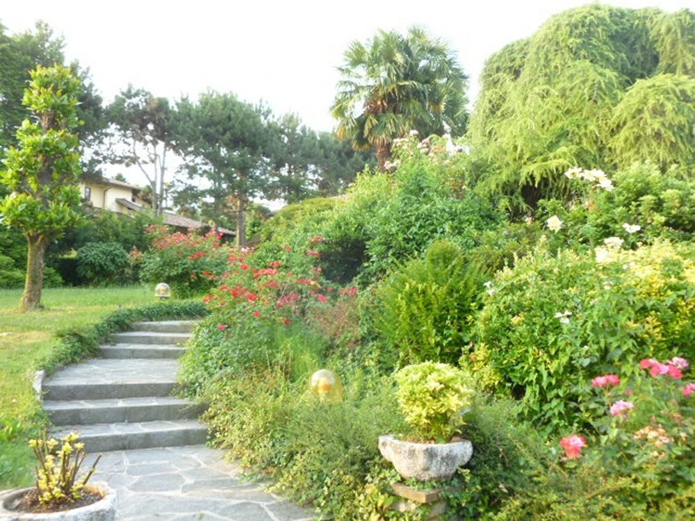 Villa con piscina per soggiorni estivi